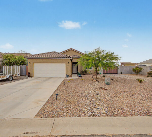9560 W KRAMER Place, Arizona City, AZ 85123